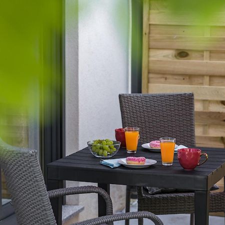 Studio Apartments Villa Valla - Free Bikes Fazana Ngoại thất bức ảnh